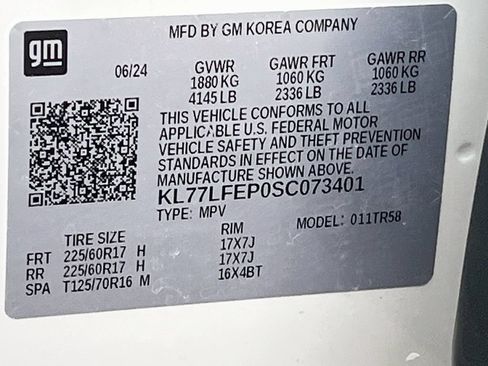 Used 2025 Chevrolet Trax LS w/ Driver Confidence Package FWD image 29