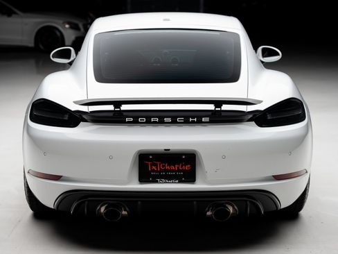 Used 2025 Porsche 718 Cayman GTS RWD image 25