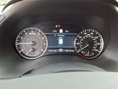 Certified 2024 Nissan Armada Platinum w/ Captain's Chairs Package image 9