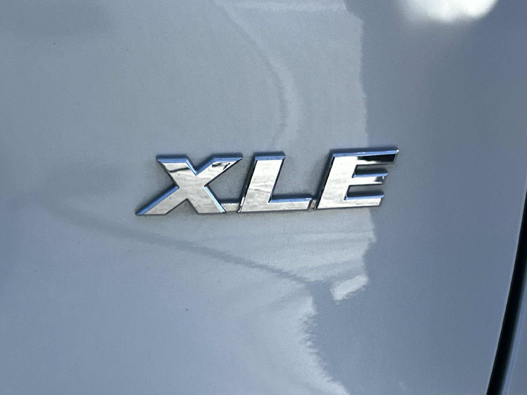 Used 2025 Toyota RAV4 XLE Premium w/ Weather Package FWD image 10
