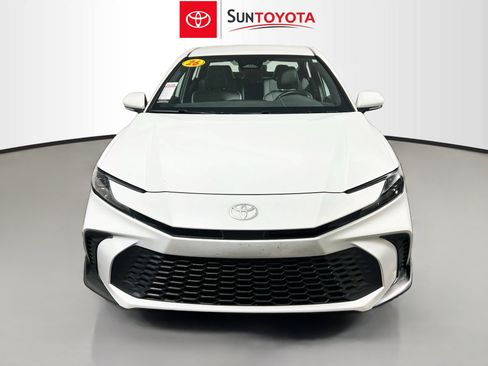Used 2026 Toyota Camry SE w/ Convenience Package FWD image 10