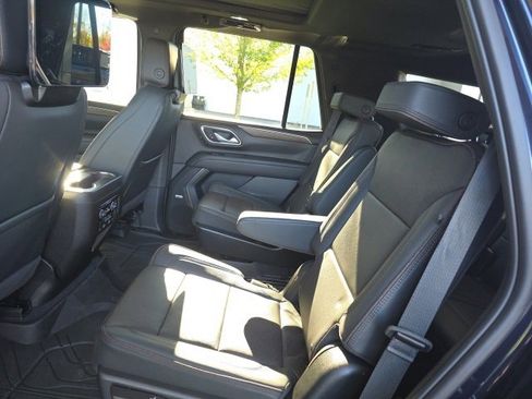 Used 2024 Chevrolet Tahoe High Country image 23