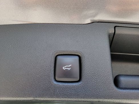 Certified 2023 Ford Escape ST-Line Elite AWD/4WD image 7