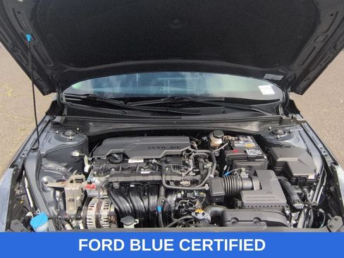 Used 2023 Hyundai Elantra SEL FWD image 29