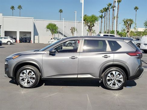 Certified 2023 Nissan Rogue SV image 2