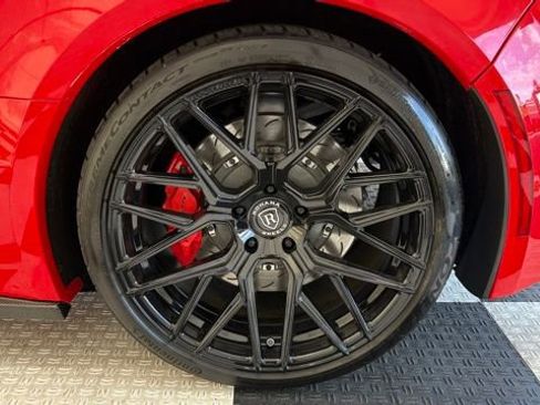 Used 2019 Chevrolet Corvette Grand Sport RWD image 11