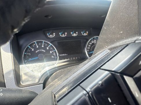 Used 2014 Ford F150 XLT w/ Equipment Group 302A Luxury AWD/4WD image 12