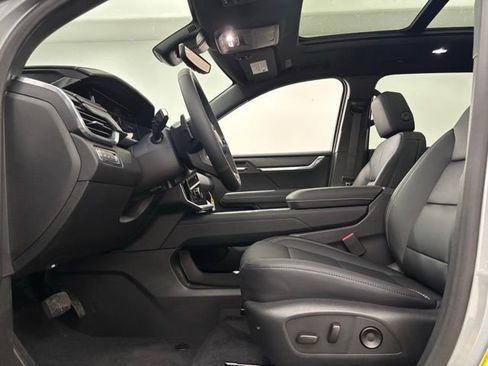 New 2026 GMC Acadia Elevation w/ Elevation Premium Package AWD/4WD image 20