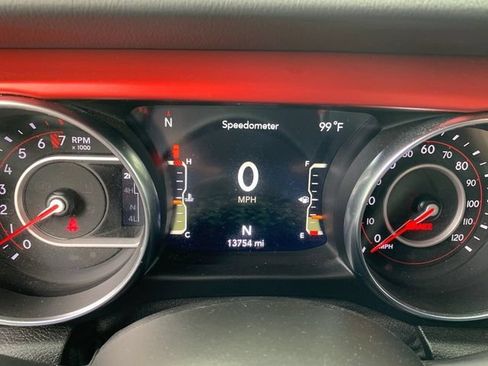 Used 2021 Jeep Wrangler Unlimited Rubicon AWD/4WD image 25