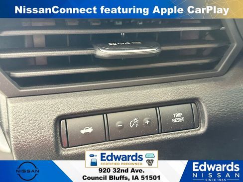 Used 2024 Nissan Altima 2.5 SR FWD image 23