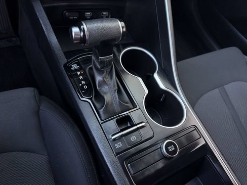 Used 2022 Kia K5 LXS FWD image 18