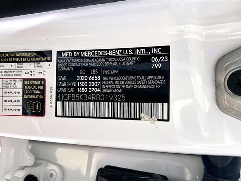 Used 2024 Mercedes-Benz GLE 450 4MATIC image 34