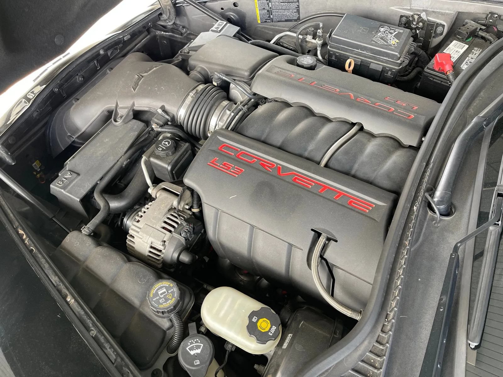 Used 2008 Chevrolet Corvette Coupe w/ Preferred Equipment Group RWD image 13