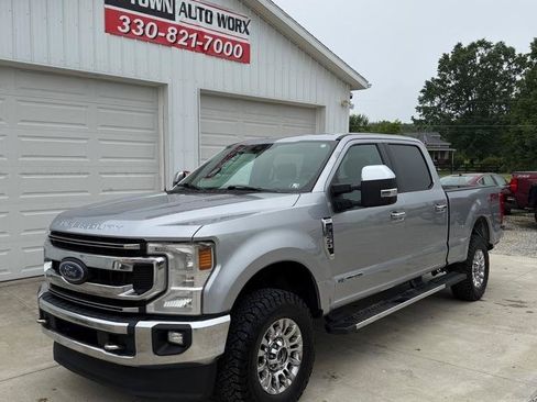 Used 2021 Ford F250 XLT w/ XLT Premium Package AWD/4WD image 8