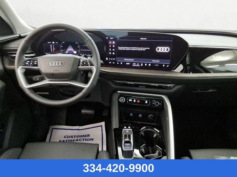 New 2025 Audi Q5 Premium Plus image 9