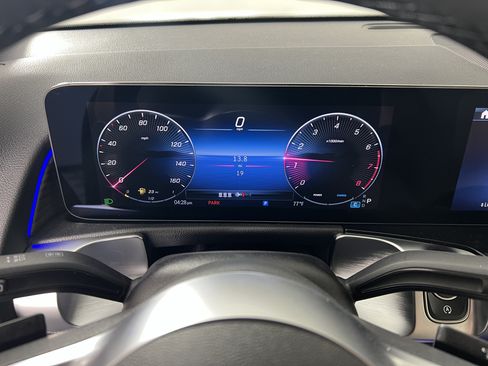 New 2026 Mercedes-Benz GLB 250 4MATIC image 29