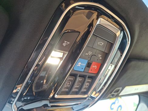 Used 2023 Jeep Grand Cherokee Summit AWD/4WD image 32
