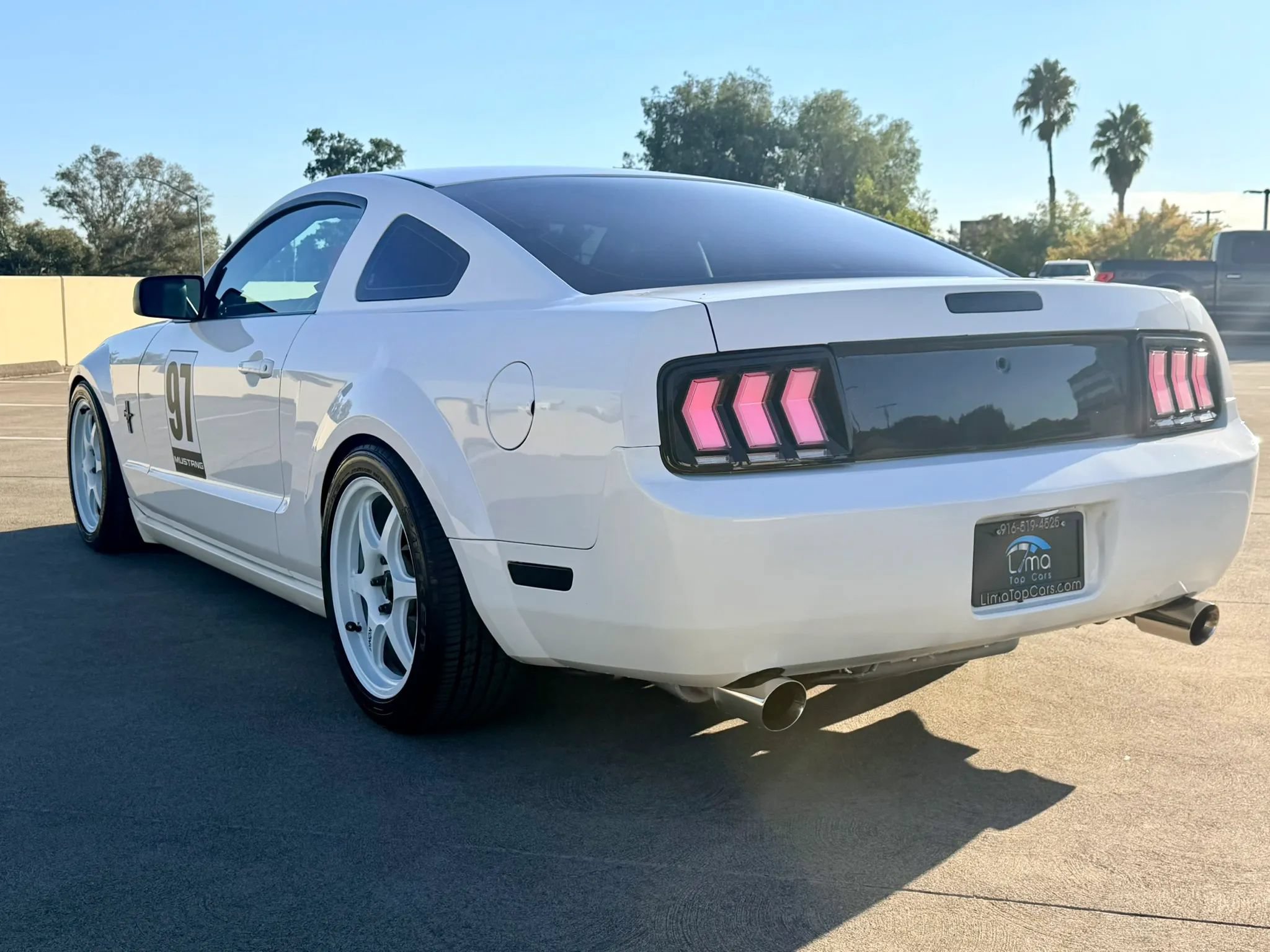 Used 2007 Ford Mustang Premium RWD image 22