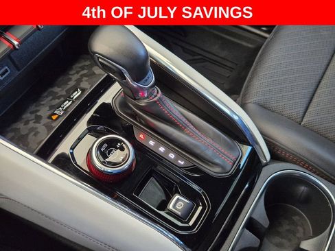 Used 2024 GMC Canyon AT4X w/ AT4X AEV Edition AWD/4WD image 18