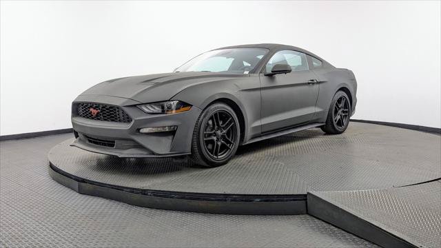 Used 2022 Ford Mustang Premium RWD image 2
