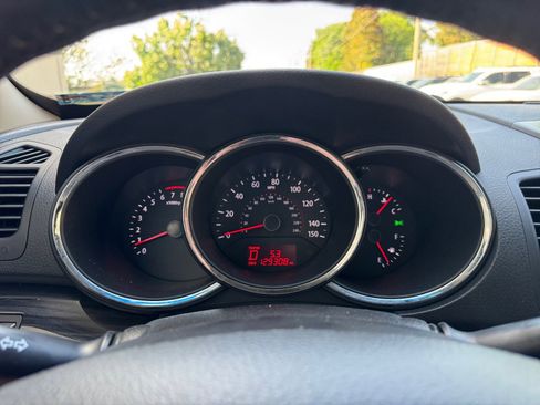 Used 2012 Kia Sorento EX FWD image 16