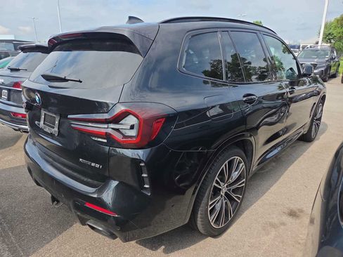Used 2023 BMW X3 xDrive30i w/ M Sport Package AWD/4WD image 5
