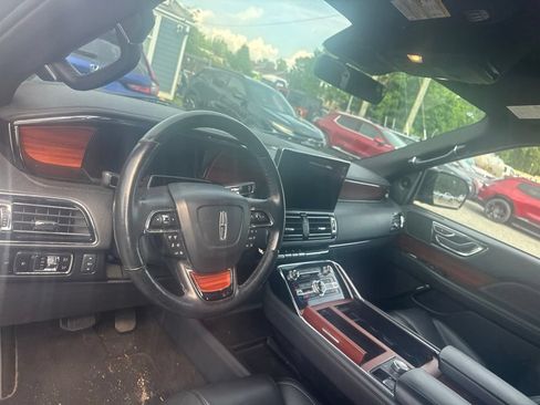 Used 2024 Lincoln Navigator L 4WD image 20
