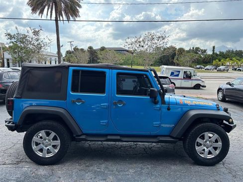 Used 2010 Jeep Wrangler Unlimited Sport AWD/4WD image 6