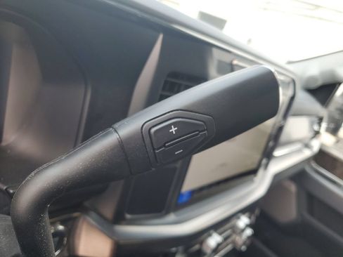 Used 2024 Ford F250 Lariat AWD/4WD image 15