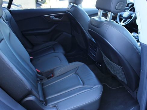 Used 2020 Audi Q8 Premium w/ Black Optic Package image 23