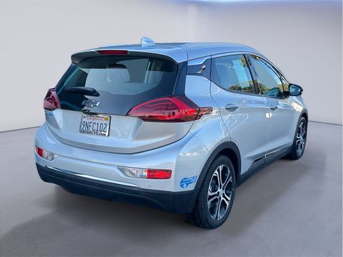 Used 2021 Chevrolet Bolt Premier w/ Infotainment Package image 6