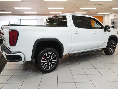 Used 2020 GMC Sierra 1500 AT4 w/ AT4 Premium Package AWD/4WD image 12