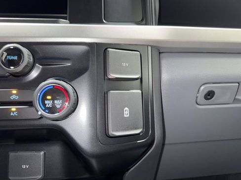New 2026 Ford F250 XL w/ XL Chrome Package image 24