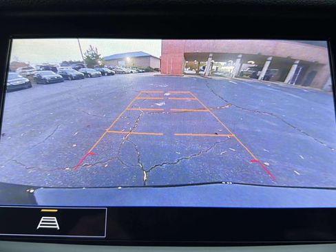 Used 2022 Cadillac XT5 Luxury image 18