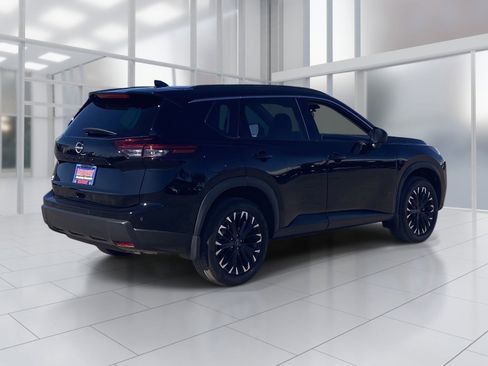 New 2026 Nissan Rogue SV image 5