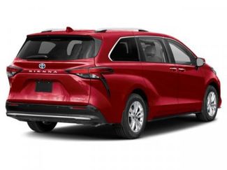 New 2026 Toyota Sienna Limited video 2