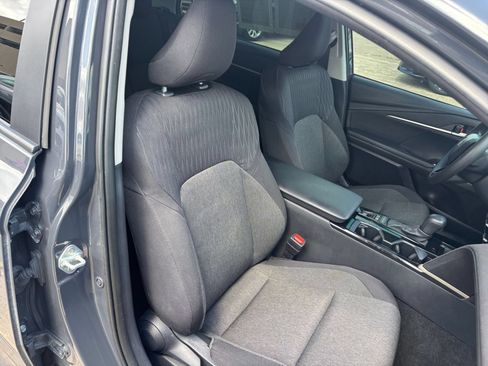 Used 2025 Toyota Camry LE FWD image 35