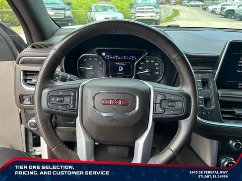 Used 2021 GMC Yukon SLT w/ SLT Premium Package RWD image 18