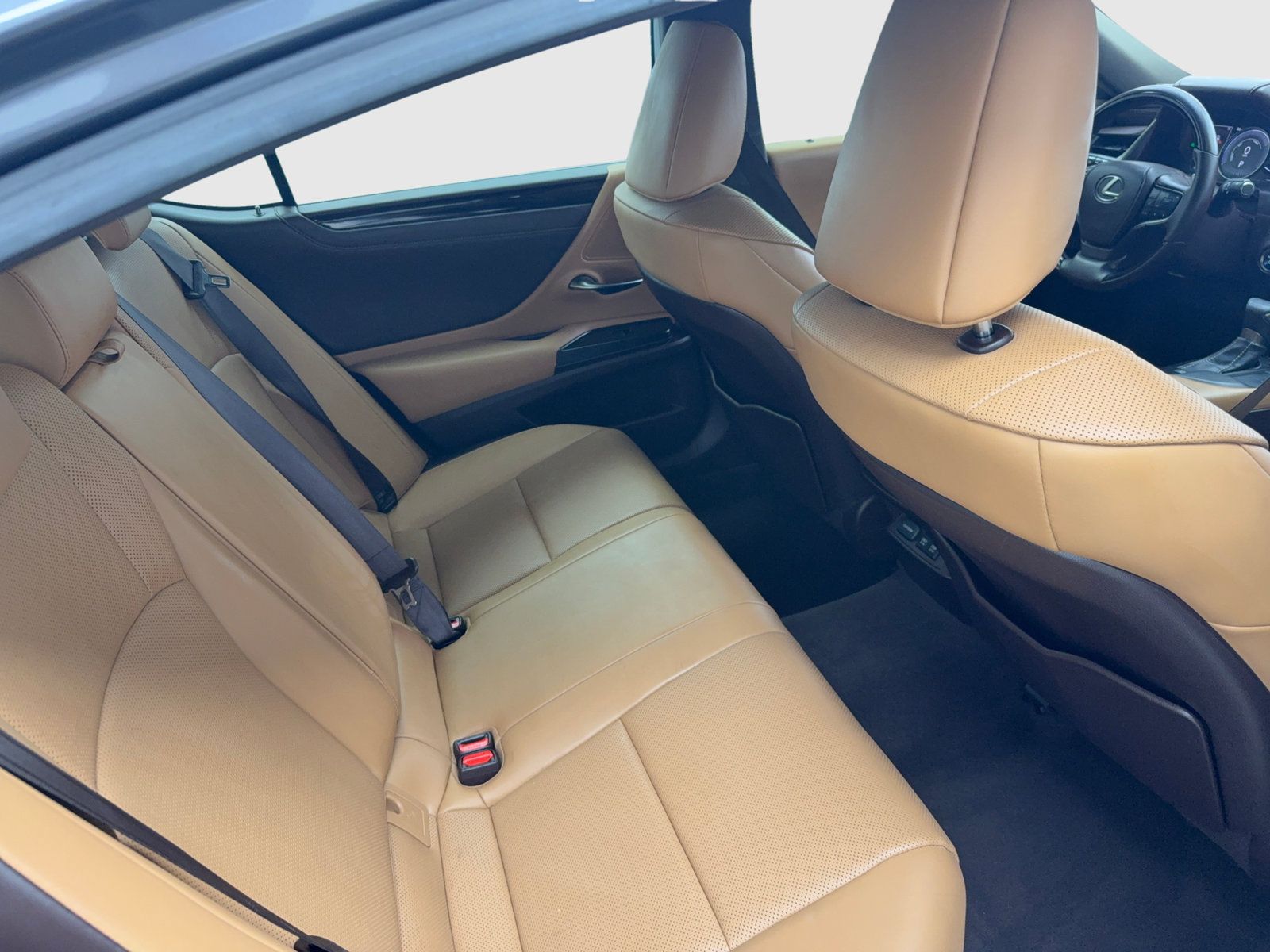 Used 2019 Lexus ES 300h w/ Premium Package FWD image 43