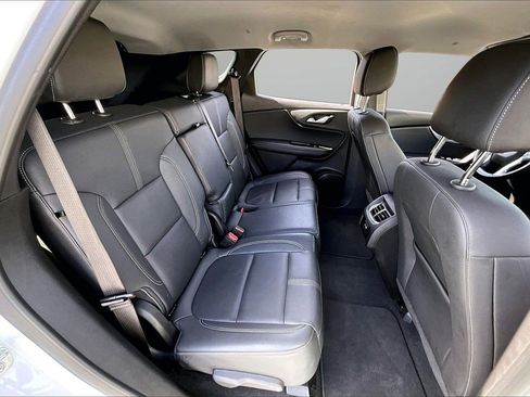 Used 2024 Chevrolet Blazer LT image 23