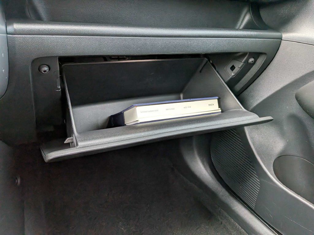 Used 2025 Hyundai Kona SEL FWD image 29