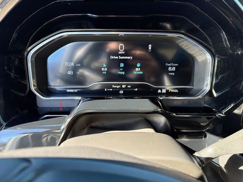 Used 2024 Chevrolet Silverado 2500 LT image 11