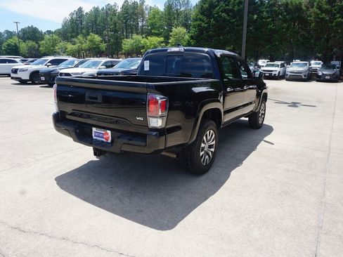Used 2023 Toyota Tacoma Limited RWD image 21