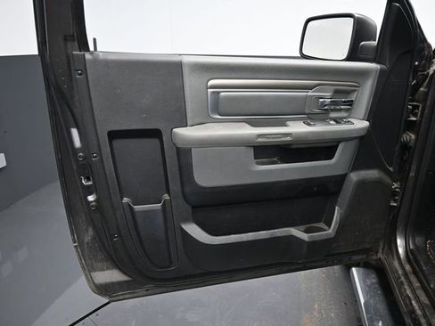 Used 2015 RAM 1500 Tradesman w/ Power & Remote Entry Group image 9