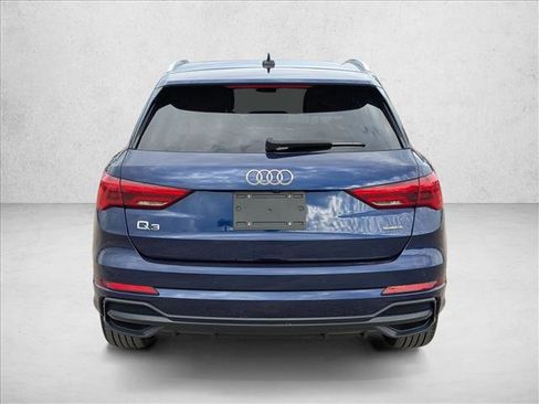 Used 2022 Audi Q3 2.0T Premium Plus image 7