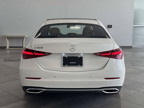 Used 2025 Mercedes-Benz C 300 Sedan image 25