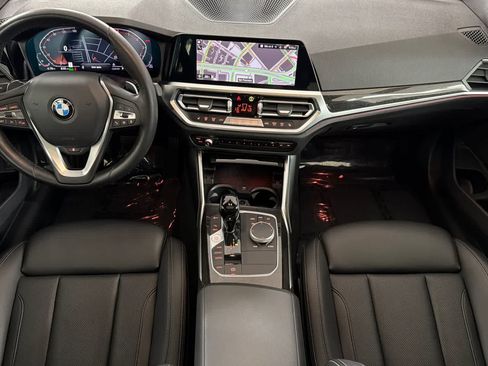 Used 2022 BMW 330i Sedan w/ Premium Package 2 RWD image 3