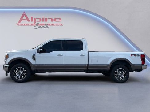 Used 2022 Ford F350 Lariat w/ Lariat Value Package AWD/4WD image 2