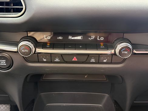 Used 2022 MAZDA CX-30 AWD 2.5 S w/ Preferred Package image 29