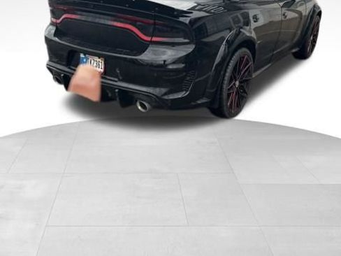 Used 2015 Dodge Charger SXT w/ Plus Group image 10